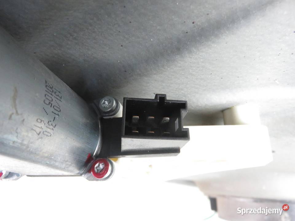 PODNOŚNIK SZYBY PRAWY PRZEDNI MERCEDES BCLASS