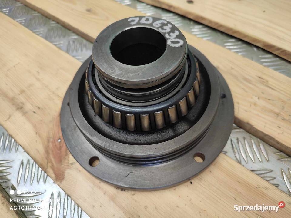 Obudowa łożyska tylnej osi John Deere 6300 Wilkowo