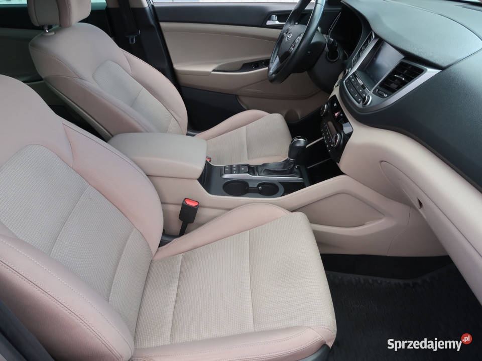 Hyundai Tucson 17 CRDi Rok produkcji 2017 Lublin