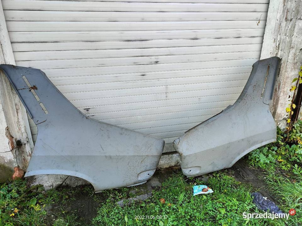 Dacia 1300 błotniki tył sprzedam