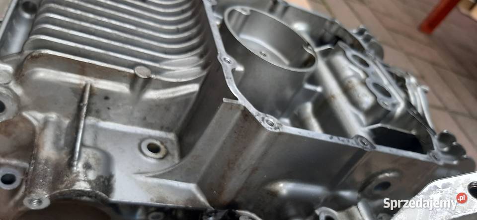 Suzuki GS 500 kartery połówki silnika mazowieckie Warszawa sprzedam