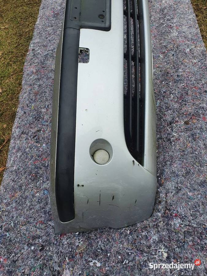 Zderzak przedni BMW e46 Sedan Kombi lift 0205r osobowe wielkopolskie Szamotuły