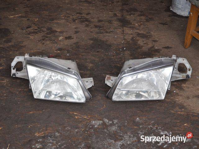 mazda 323F BJ lampa WYSYŁKA Karoseria sprzedam