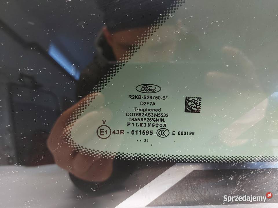 Ford Explorer VII R2KB SZYBA KAROSERYJNA PRAWY osobowe sprzedam