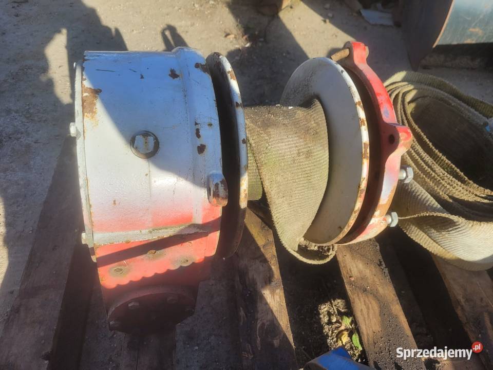 Wciągarka hydrauliczna o dużym uciągu Jurków