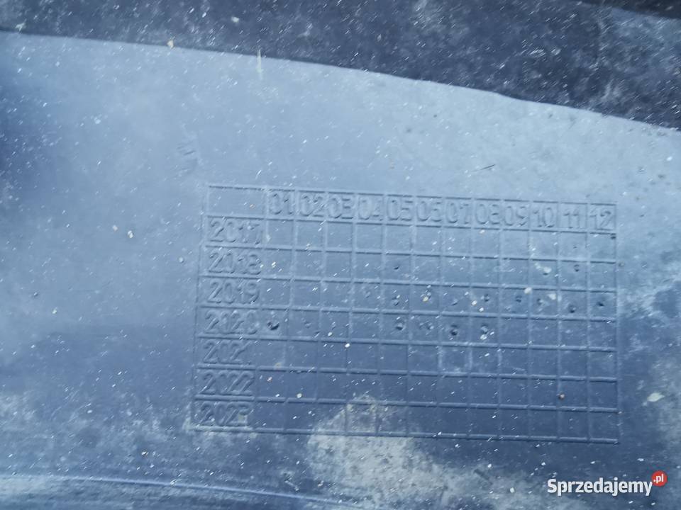 Listwa błotnika przód lewa ford Transit mk8