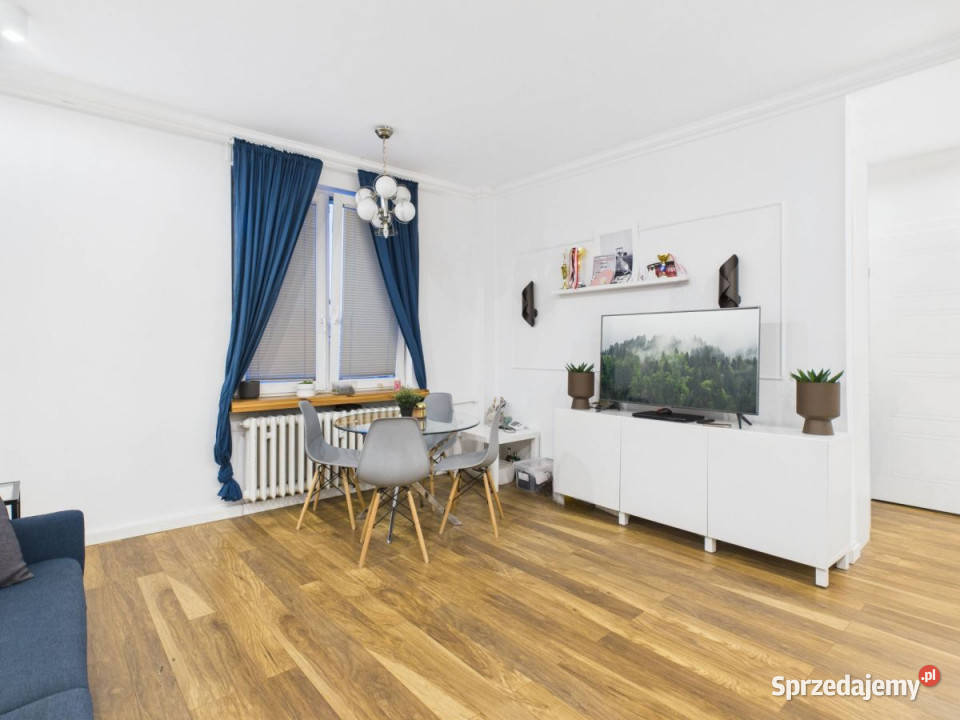 sprzedaży mieszkania 4188m2 2 pokoje Gdynia 15735zł/m2