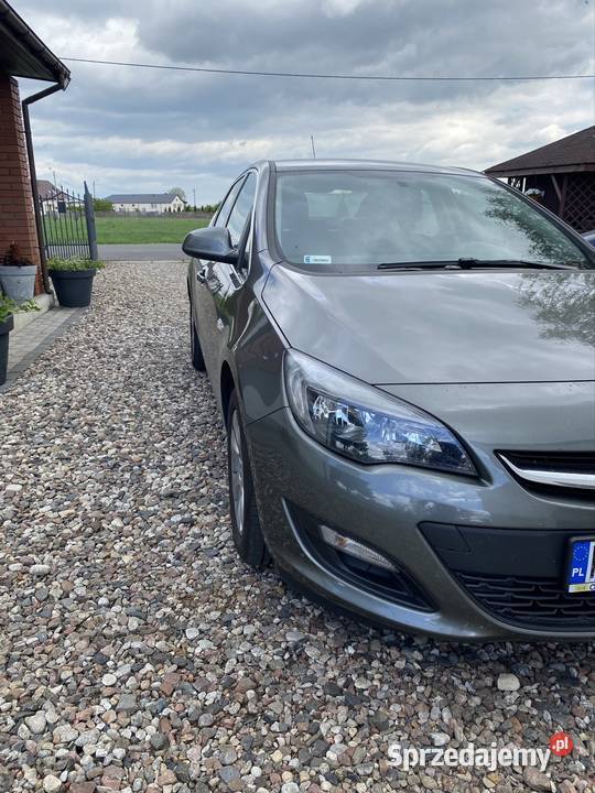 Opel Astra 2017 benzyna gaz jeden właściciel wielkopolskie Kłodawa sprzedam
