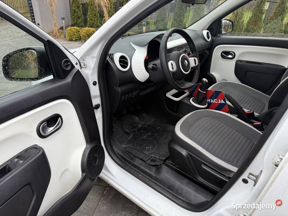 Niski przebieg Renault Twingo 2015 światła LED podkarpackie sprzedam