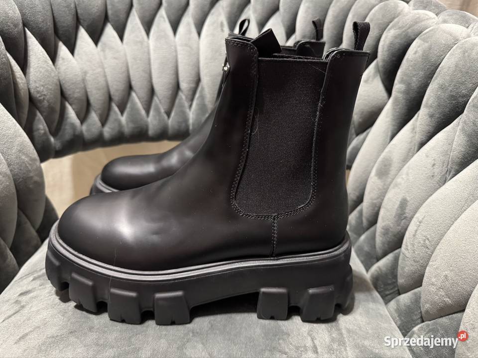 Botki Prada slóra naturalna lekkie i wygodne r39 Kozaki Warszawa