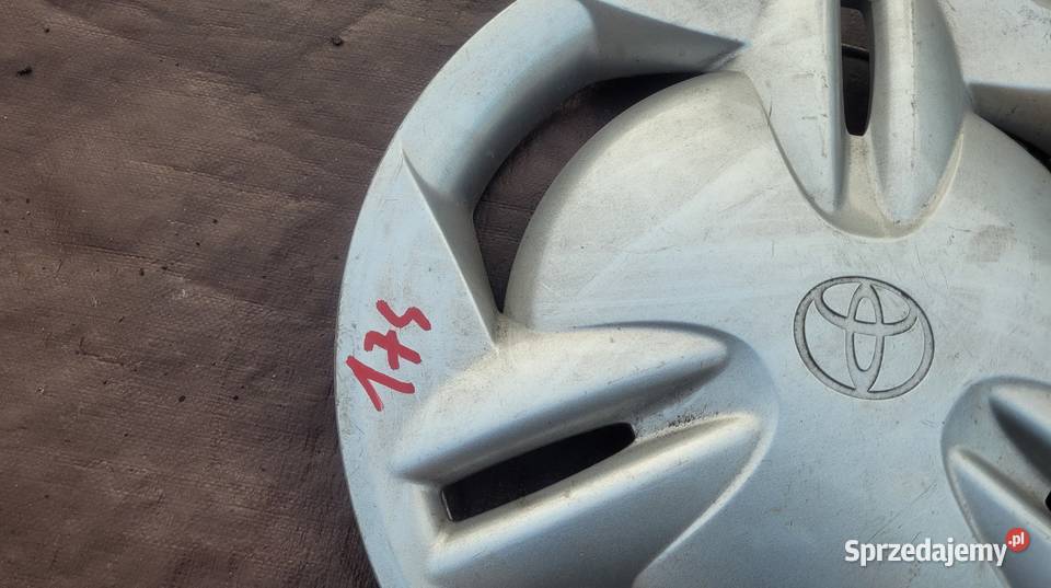 ORYGINALNY KOŁPAK 13 TOYOTA YARIS I 174 Ruda Śląska sprzedam