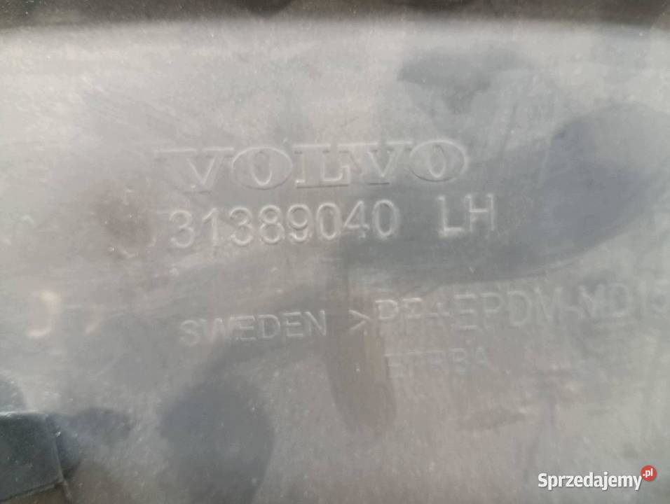 TAPICERKA BOCZEK KLAPY BAGAŻNIKA Volvo XC 90 II Tapicerki samochodowe