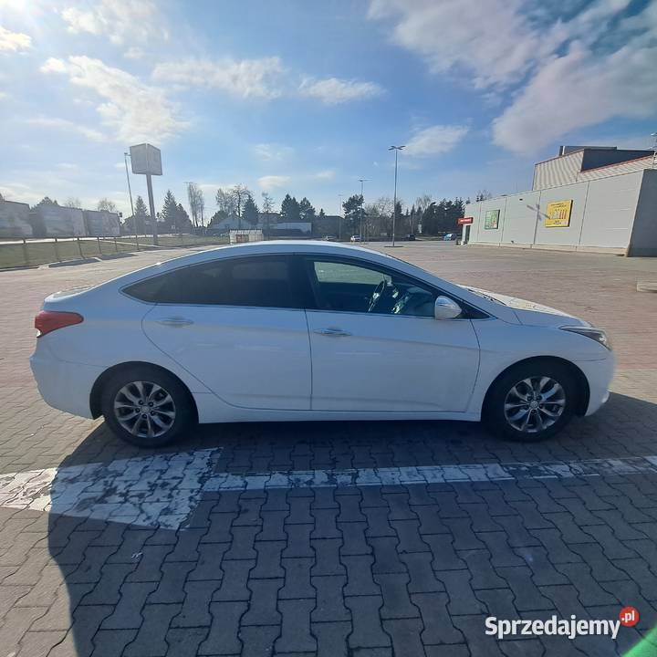 Hyundai I40 STYLE 17 sedan bialy i40 Klimontów sprzedam
