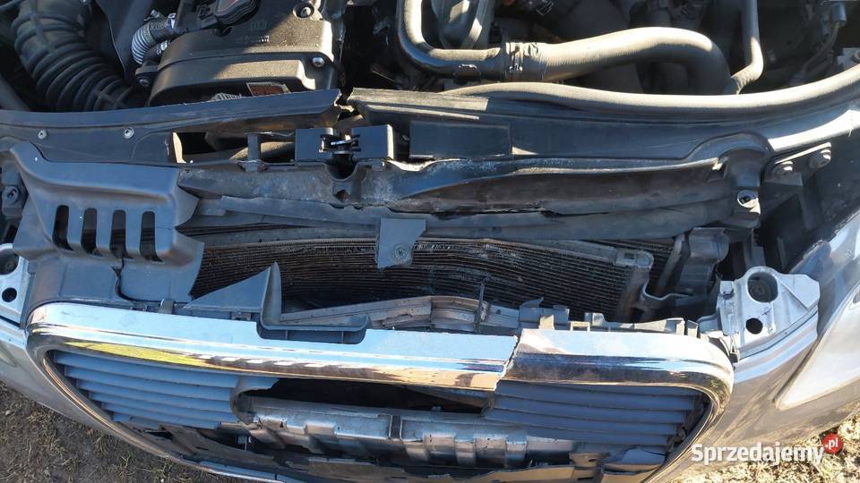 Audi A4B7 uszkodzone elektrochrom. lusterko wst. Sucha sprzedam