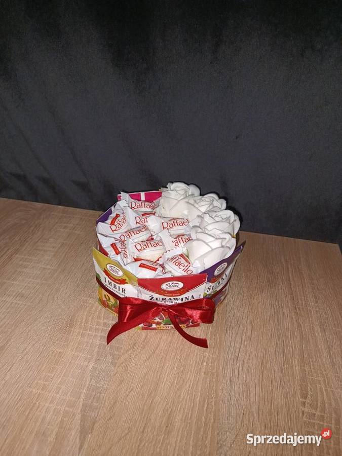 Słodki box Box z herbatą różami mydlanymi Bukiet Zagórów