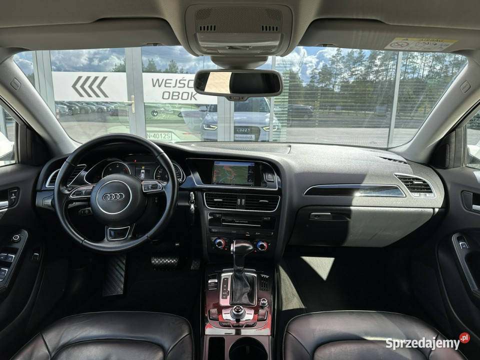 Audi A4 Avant Xenon EleKlapa Navi Skóra Lane