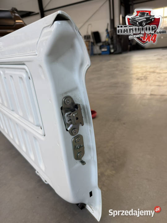 Burta Klapa Paki kompletna Mitsubishi L200 osobowe Pasłęk