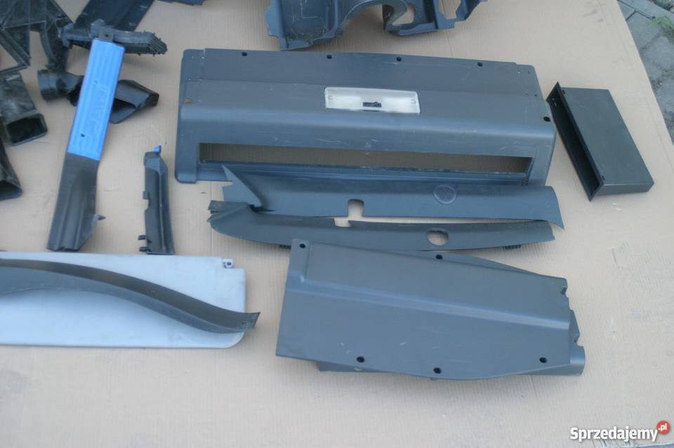 MAN TGL PLASTIKI WNĘTRZA KABINY OSŁONA Bieleń