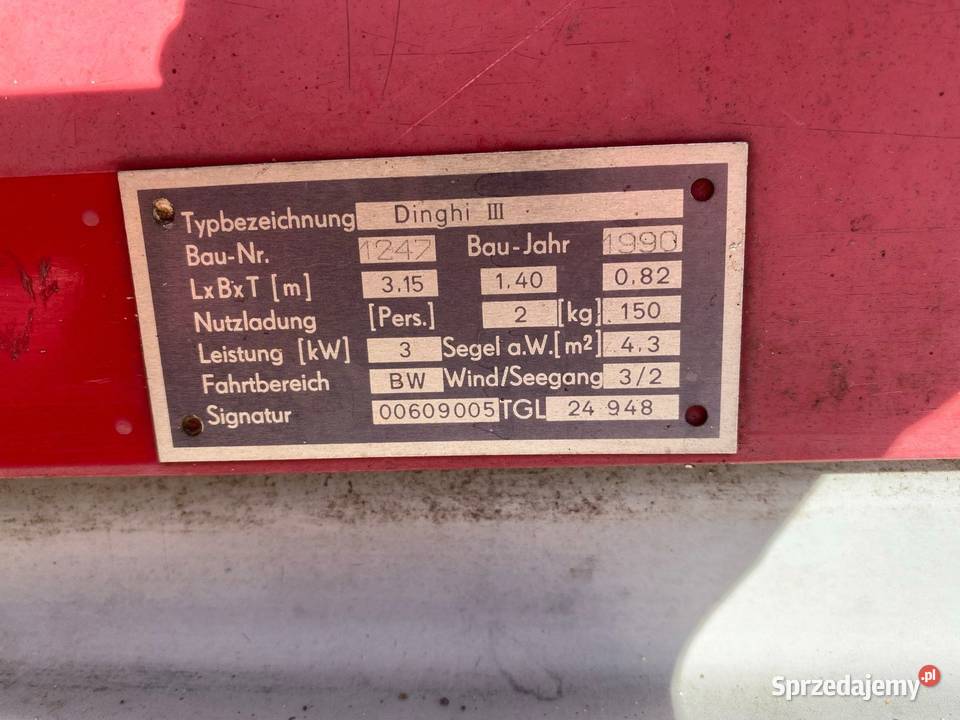 Sprzedam łódkę z silnikiem elektrycznym Żeglarstwo