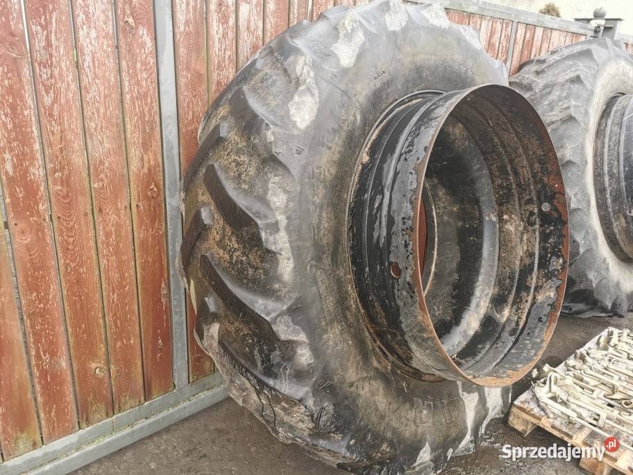 Koła bliźniacze 18X42 John Deere 8330 208 R42 Wilkowo