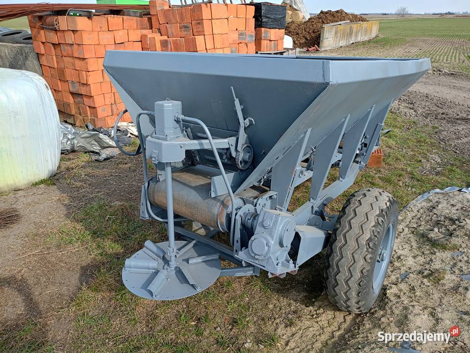 Rozsiewacz wapna wielkopolskie Gostyń