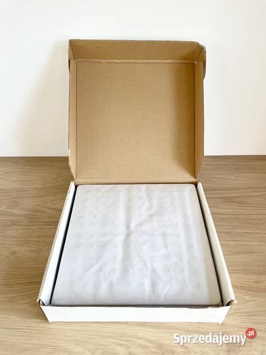 Deszczownica Rea Ultra Slim Square