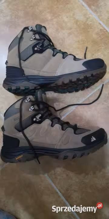 Obuwie turystyczne w góry sznurowane Świdnica