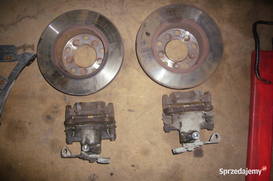 Volkswagen Passat 18 ADR Kombi Na części Sarnaki