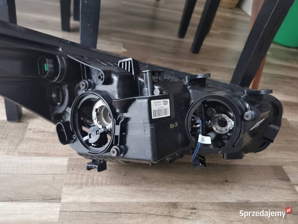 REFLEKTOR PRZEDNI LEWY KIA CEED II XENON LED lewe Pielgrzymka sprzedam