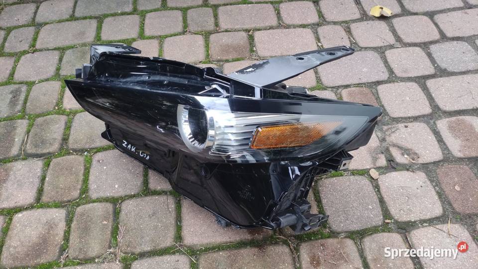 MAZDA CX30 CX30 USA LEWA LAMPA PRZEDNIA osobowe Wołomin sprzedam