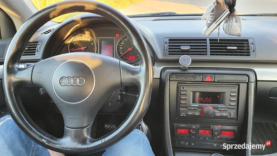 Audi A4 B6 18 t 2004r sedan benzyna mazowieckie Radom
