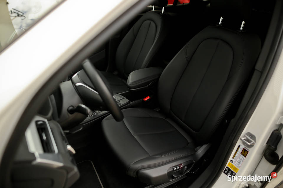 BMW X1 28i 231 xLINE Radar Asystenci Kam Skóra poduszka powietrzna Torzym