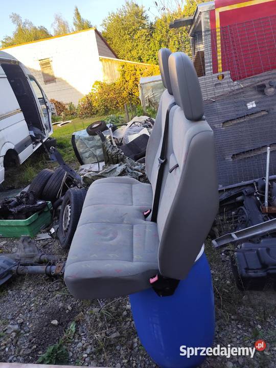 VW CRAFTER FOTEL KANAPA PASAŻERA PRAWA Gościeradów Ukazowy