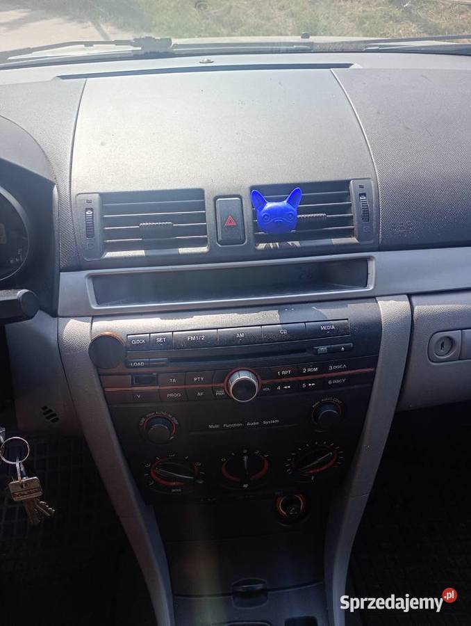 Mazda 3 Skoki