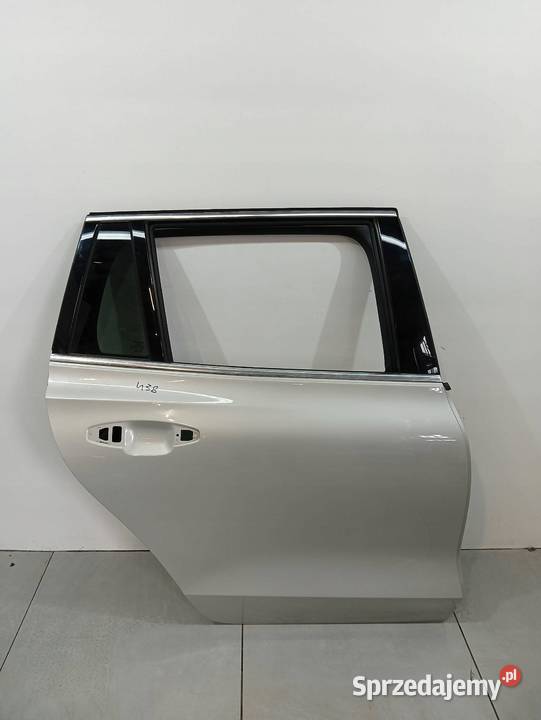 DRZWI PRAWE TYŁ 72646 KOMBI Volvo V60 II 2018