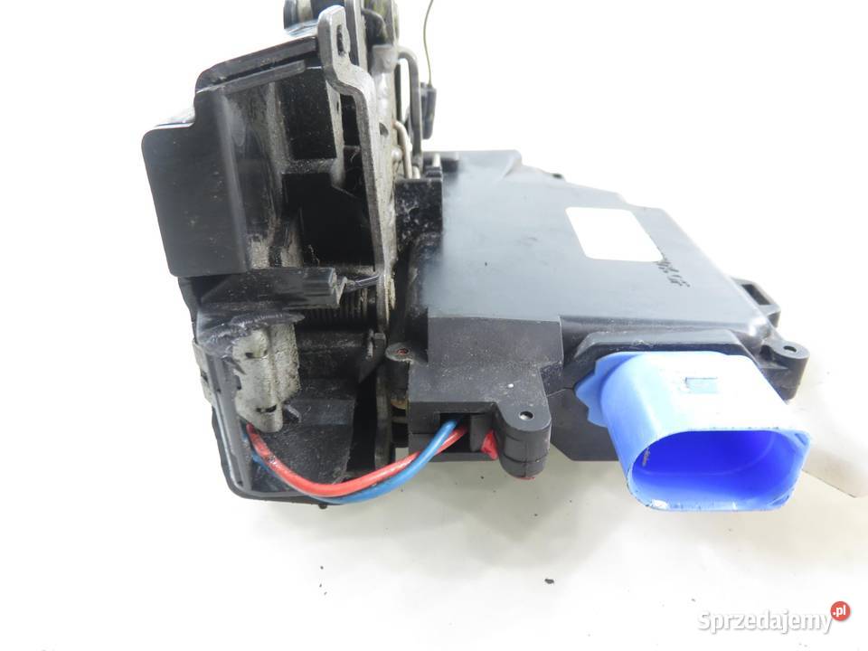 ZAMEK PRAWY TYLNY VW TOURAN II 1T3 osobowe