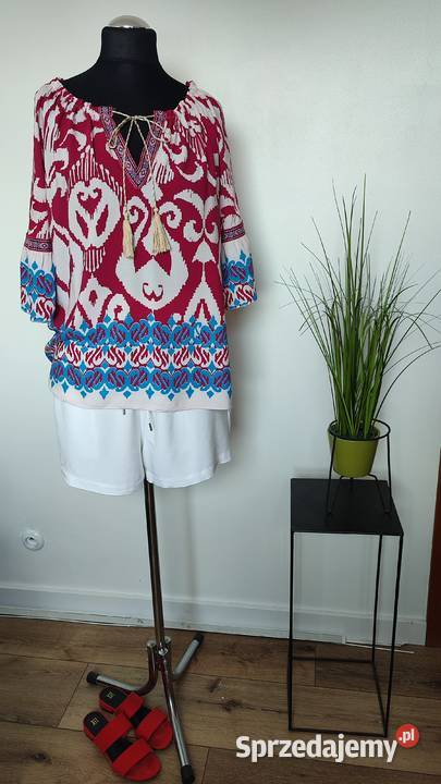 Włoska bluzka z wiskozy w stylu boho niebieski Łódź