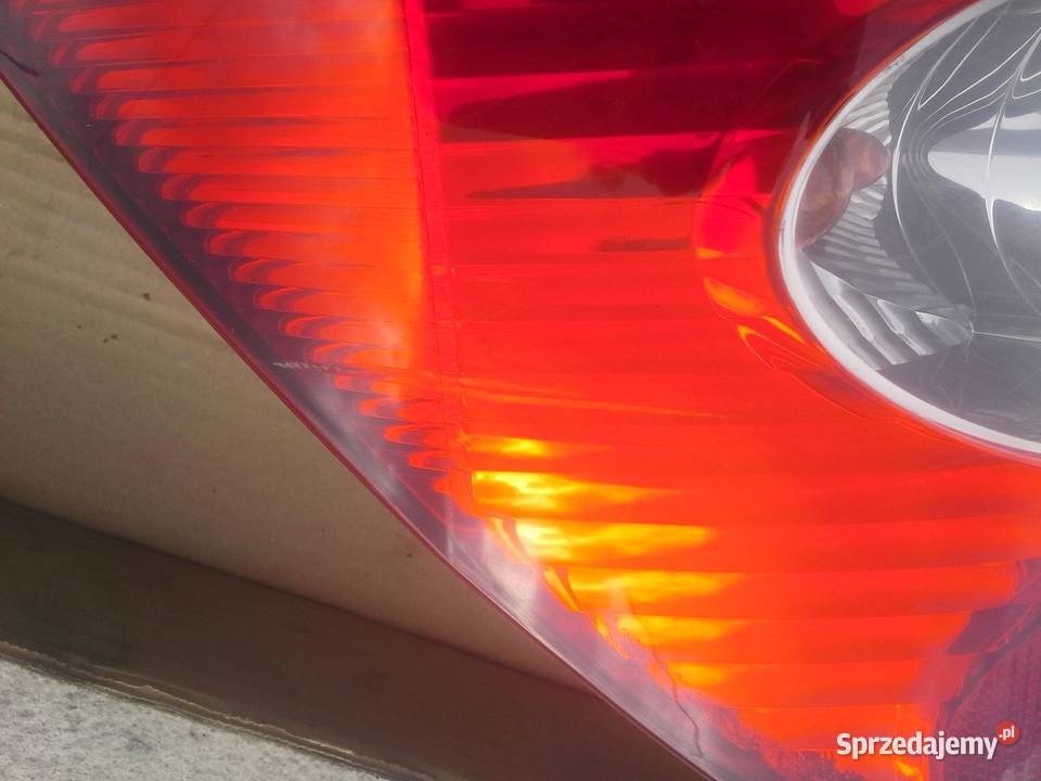 lampa tył Renault Laguna 2 kombi 2003r Dębno sprzedam