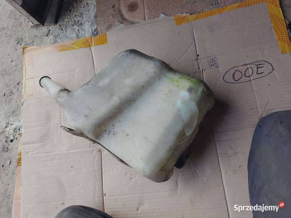ZBIORNICZEK SPRYSKIWACZY FORD SIERRA Kamień-Kolonia