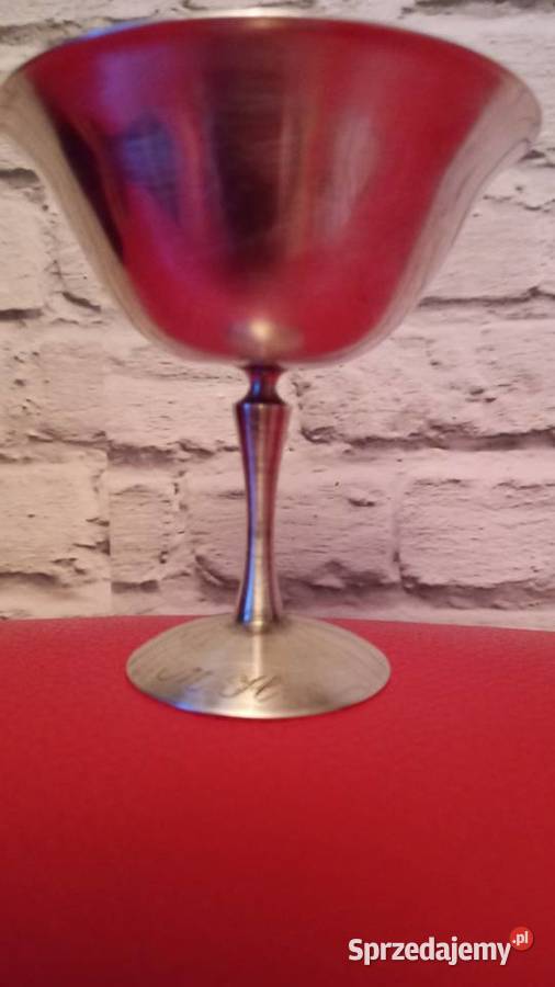 Kieliszkipucharki na tacy lata 4050 Warszawa
