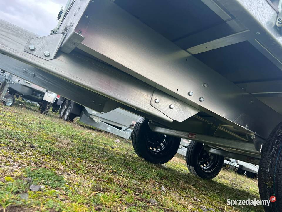Przyczepa tandem z kołami pod spodem ZASŁAW Stargard