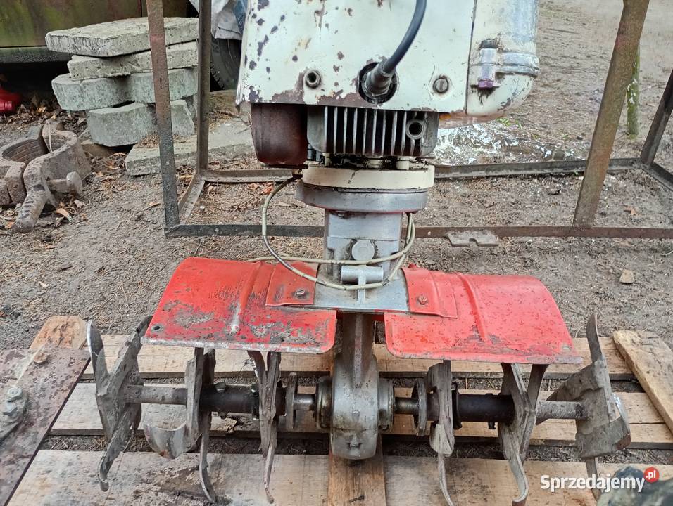 Glebogryzarka Solo dwusow do naprawy na części Tyszowce