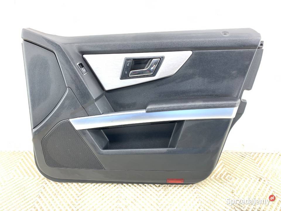 BOCZEK DRZWI PRAWY PRZÓD MERCEDES X204 SUV 0815