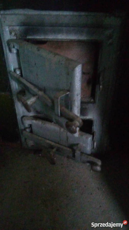 2 piece kaflowe sprawne odcienie zieleni pomorskie Malbork