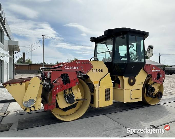 WALEC DROGOWY DYNAPAC CC424HF