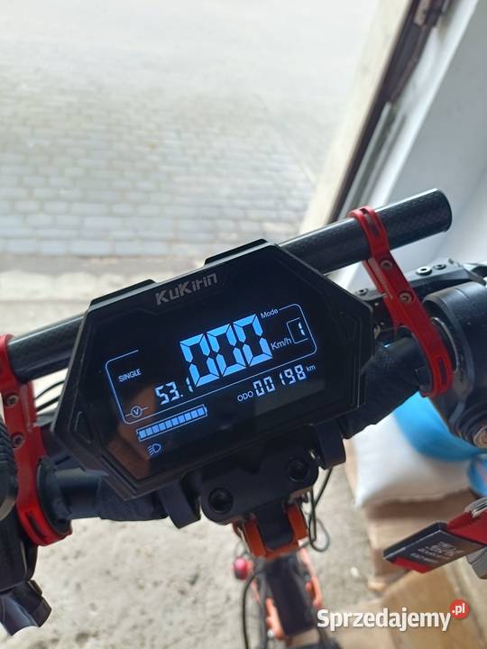 Sprzedaż hulajnogi elektrycznej Łazy