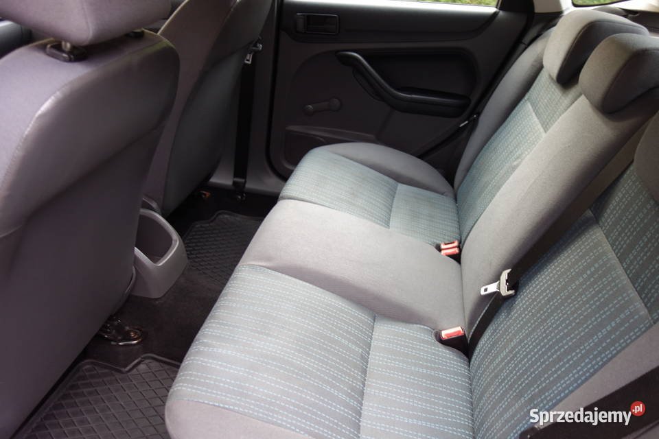 Ford Focus MK2 Hatchback 16 benzyna gaz 2005r Przeworsk sprzedam