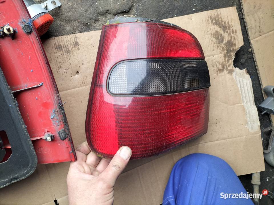 SKODA FELICIA 1 2 LAMPA TYŁ TYLNA LEWA Kamień-Kolonia