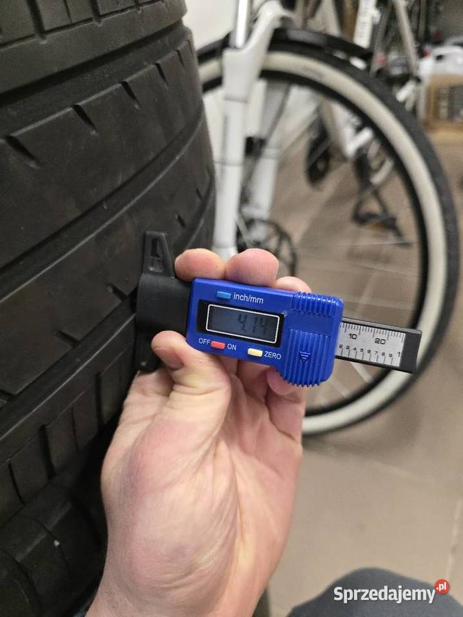 Opony letnie 21560R16 YOKOHAMA BLUEARTH ES 32