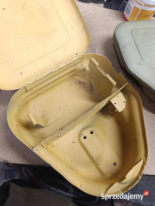 Puszki boczne narzędziowki Simson awo sport 250 Zamość